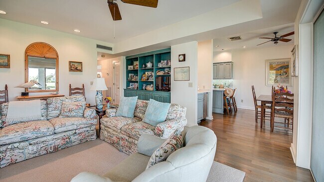 Photo - 38 Leeward Ct Unit SI ID1253397P