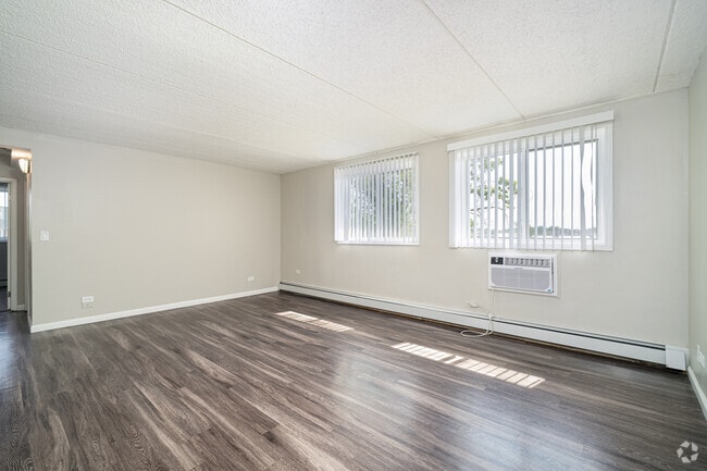 2BR, 1BA - 853SF - Living Room - Bartlett Court Apartments