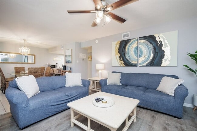 Photo - 14921 Windward Dr Unit 114