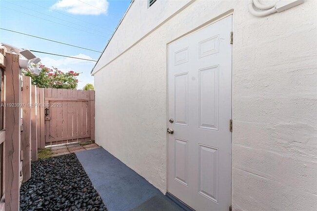 Photo - 2634 Sheridan St Unit 1