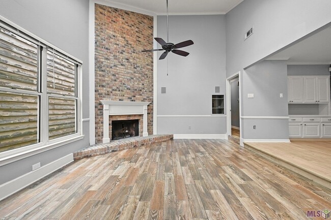 Photo - 5952 Fort Clarke Dr N