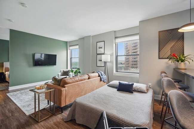 Photo - 400 Walnut St Unit ID1285755P