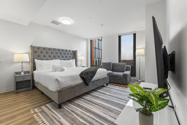 Building Photo - 280 Western Ave Unit GO ID1240297P