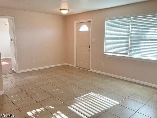 Photo - 1806 SE 1st Ave