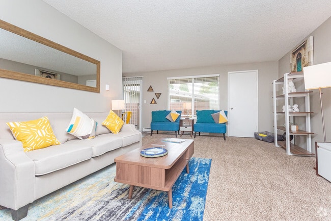 Interior Photo - ReNew Dash Point