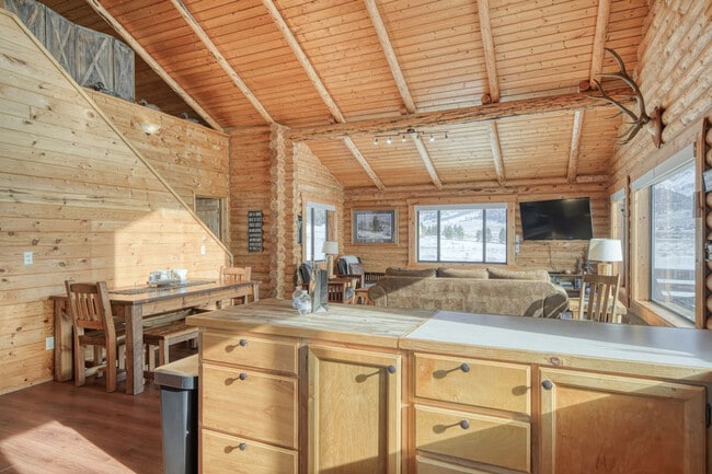 Photo - 5406 Henrys Lake Rd Unit ID1249862P