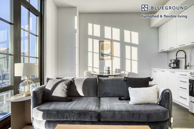 Photo - 550 Morse St NE Unit FL4-ID321