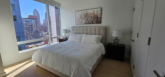 Photo - 646 11th Ave Unit SI ID1461705P