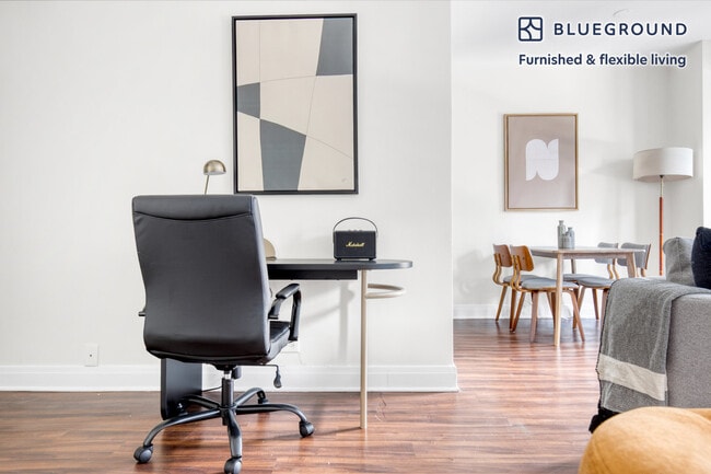 Photo - 200 E Chestnut St Unit SI FL8-ID622