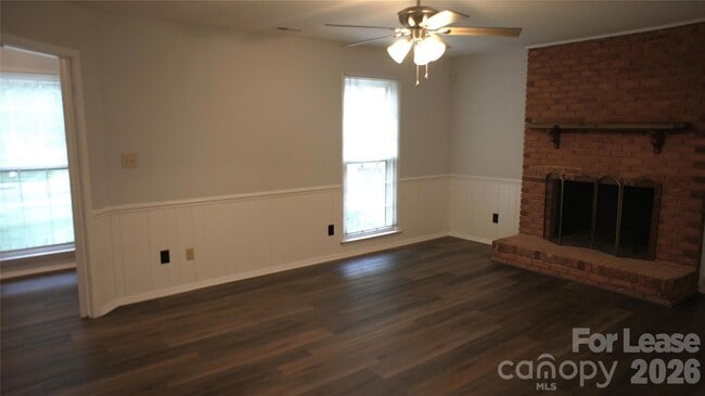 Photo - 10000 Ridgemore Dr