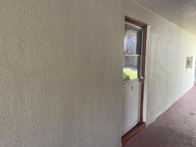 Photo - 502 Davis Rd Unit 9