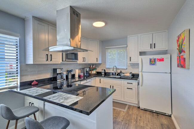 Photo - 434 Larkin St Unit SI FL1-ID1545776P