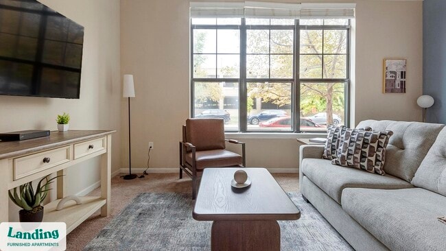 Building Photo - 4050 W Pine Blvd Unit 1305.1412263