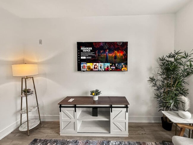 Photo - 1214 N American St Unit ID1075583P