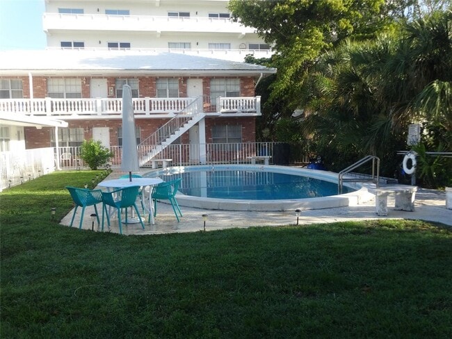 Photo - 3217 NE 11th St Unit 7