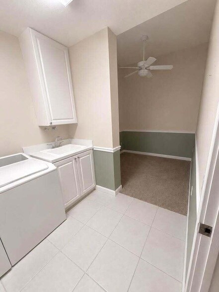Photo - 5 Harbour Isle Dr E Unit PH06