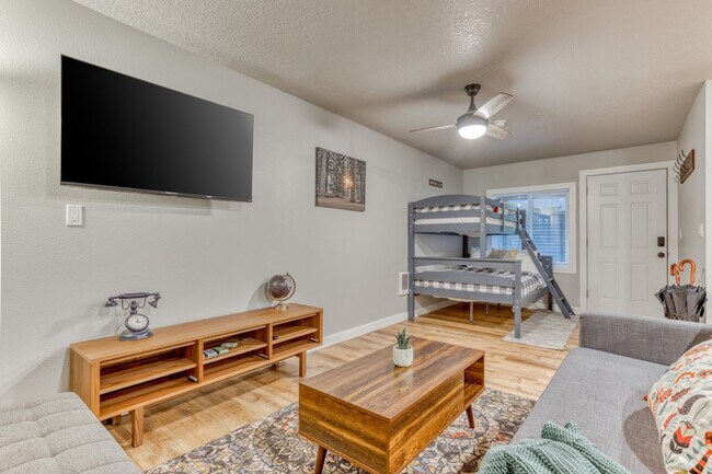 Photo - 65500 E Oregon St Unit SI ID1550263P