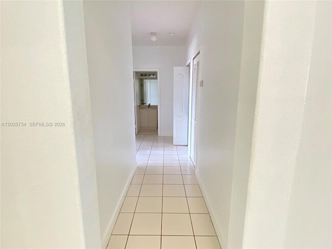 Photo - 1658 SE 28th Ct Unit 201