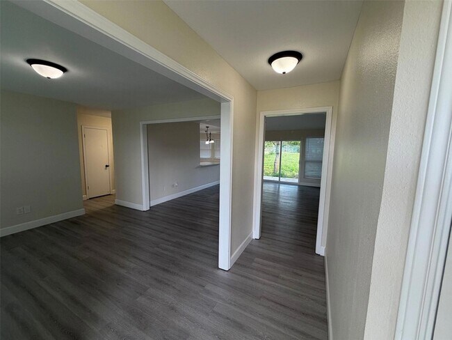 Photo - 2131 County Rd 314