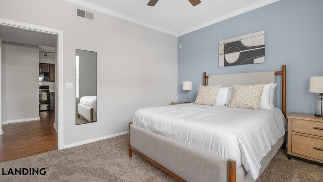 Photo - 14807 Woodland Hills Dr Unit 9307