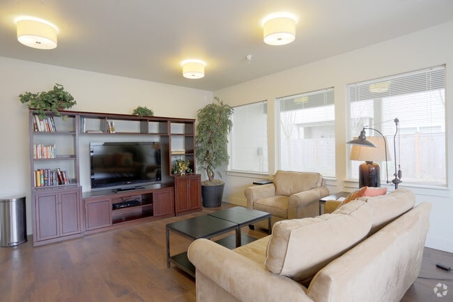 Photo - Walnut Creek Apartments