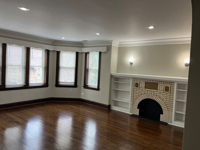 Photo - 6615 S Sacramento Ave Unit 2N
