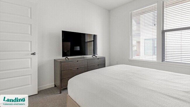 Photo - 7106 Culebra Commons Unit 3102.1409068