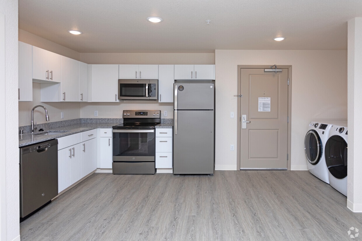 Floor Plan - 3 bed 2 bath