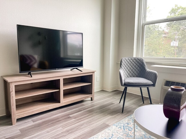 Photo - 2515 Burnet Ave Unit ID1036800P