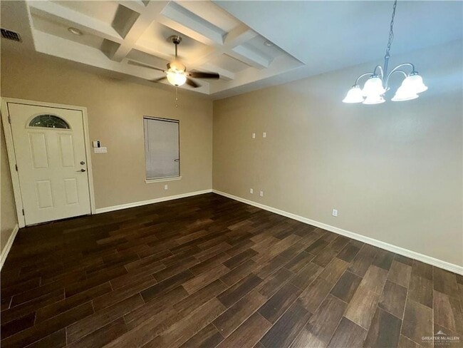 Photo - 2004 Taft St Unit 2