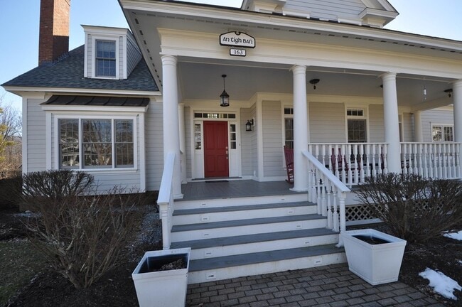 Photo - 163 Taconic Rd