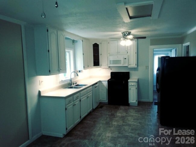 Photo - 1526 Reid St