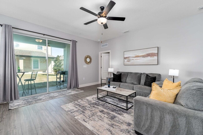 Photo - 7825 Somersworth Dr Unit SI ID1502697P