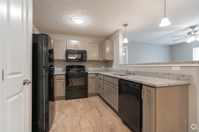 2BR, 2BA - 1090SF - Kitchen - Rivers Edge Residences
