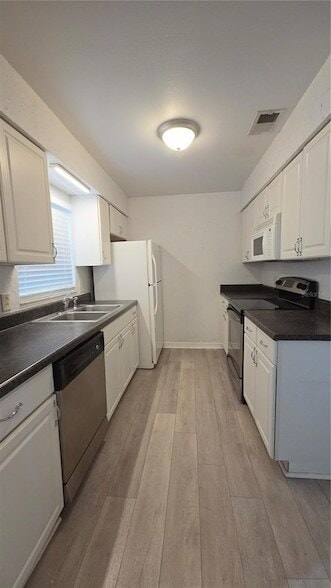 Photo - 652 W Minnesota Ave
