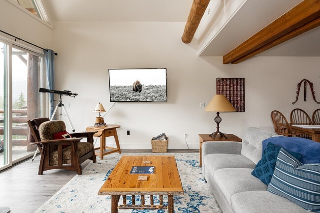 Photo - 17 Saddle Ridge Rd Unit ID1255663P