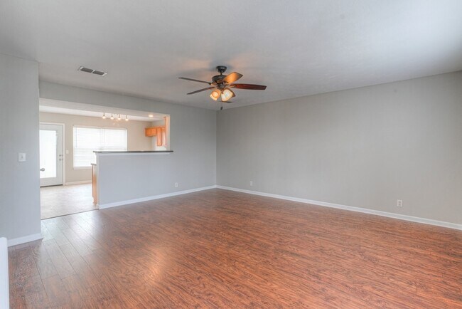 Photo - 151 Casbah Run