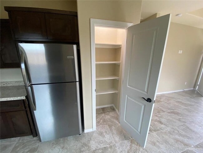 Photo - 5709 Nightingale Ave Unit 1