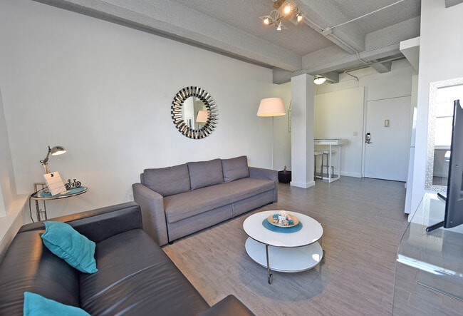 Photo - Edwards Apartments