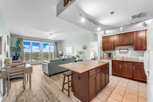 Photo - 9902 S Thomas Dr Unit FL13-ID1354966P