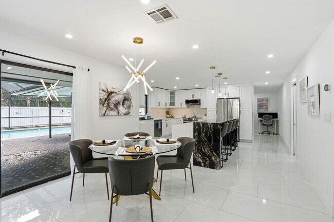 Photo - 208 Erie Dr Unit SI FL1-ID1355591P