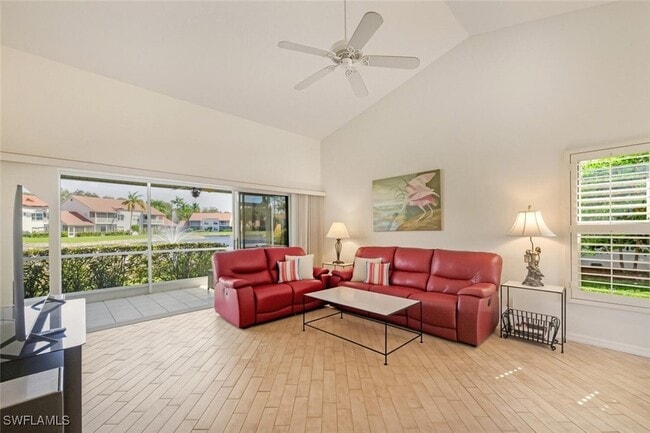 Photo - 636 Windsor Sq Unit 102