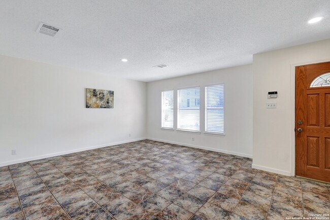 Photo - 10211 Windstone Creek