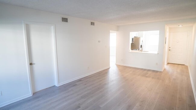 Photo - 136 NW 60th Ave Unit 72