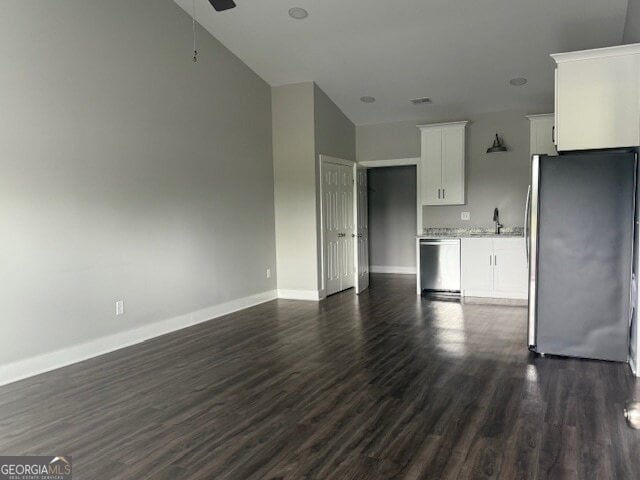 Photo - 2587 Memorial Rd