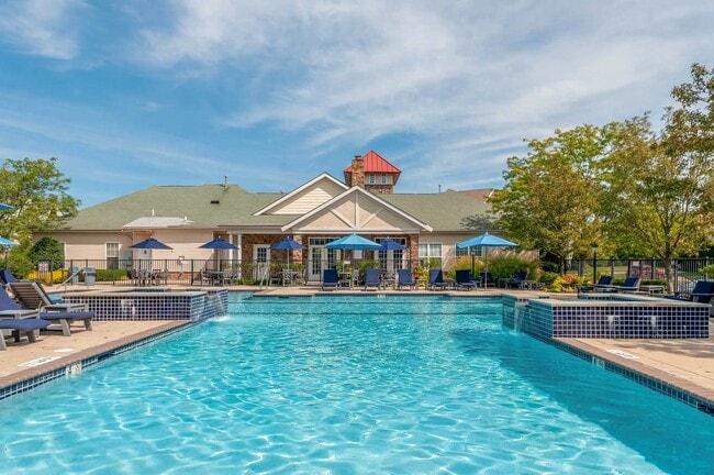 Photo - Pennbrook Station