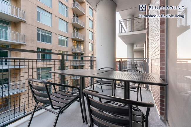 Photo - 4918 St Elmo Ave Unit FL16-ID1208