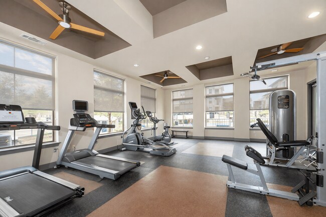 Photo - Encore 281 Apartments