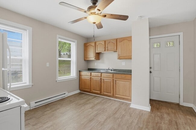 Photo - 6 Oswald St Unit 1