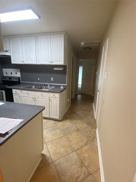 Photo - 1711 Canary Cir